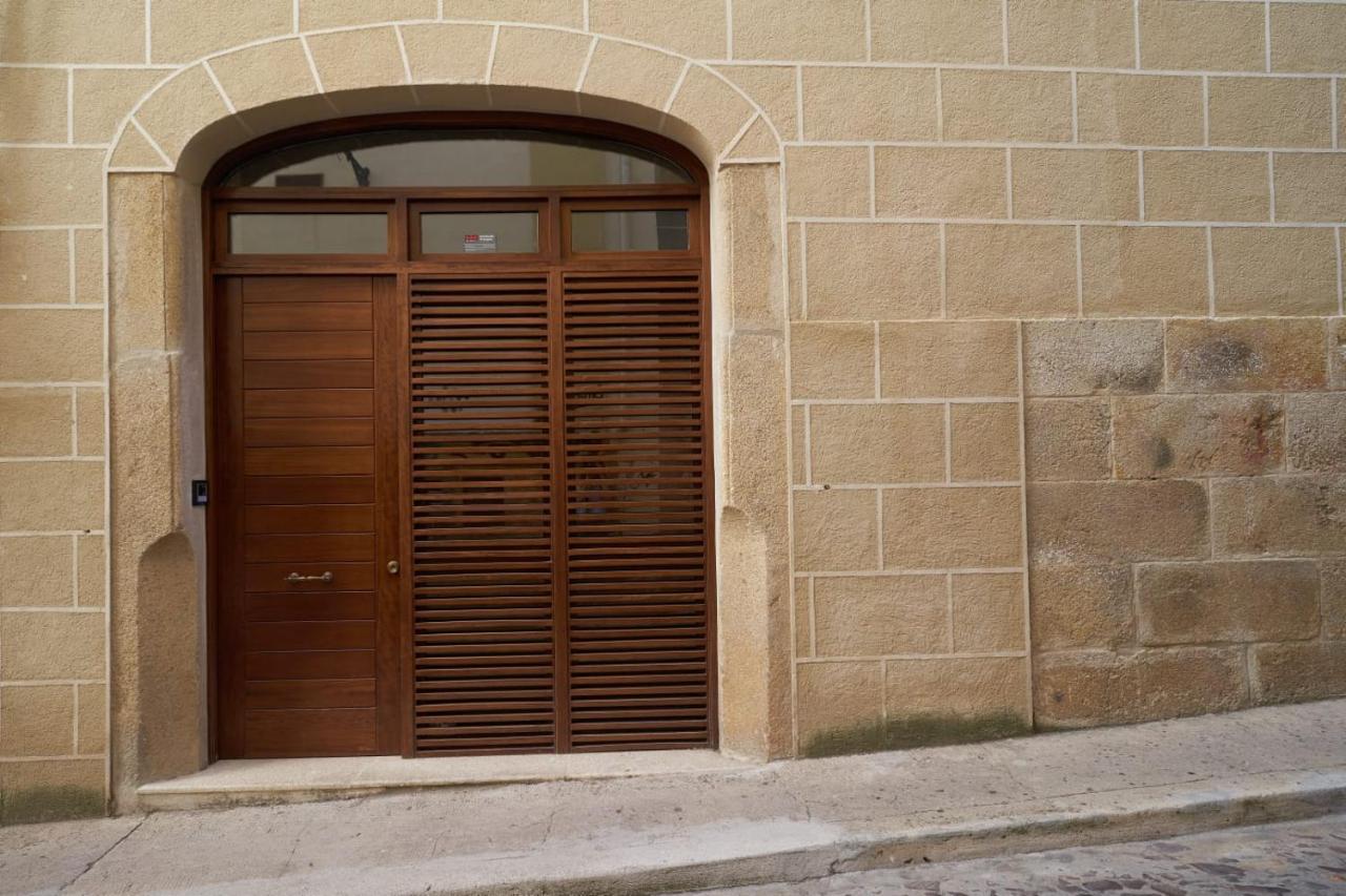 Apartamento Turístico Centro Monumental -- Caceres - Ferienwohnung