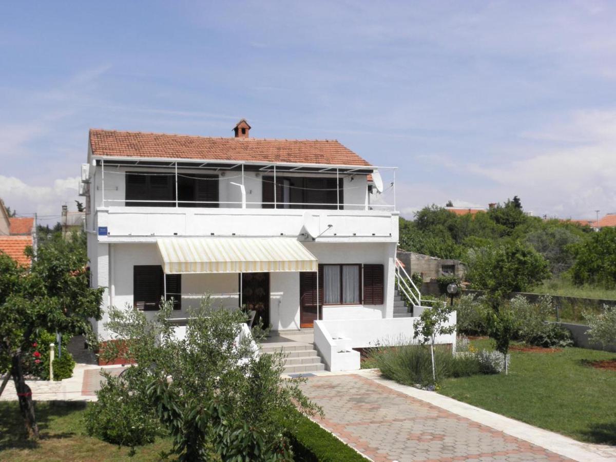 B&B Sušica - Apartments Kuce - 150m from the beach with parking - Bed and Breakfast Sušica