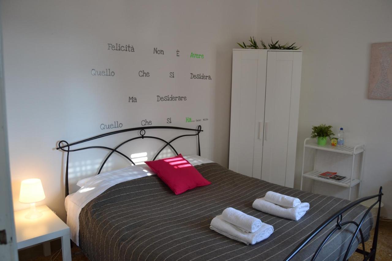 Standard Double Room with Shared Bathroom