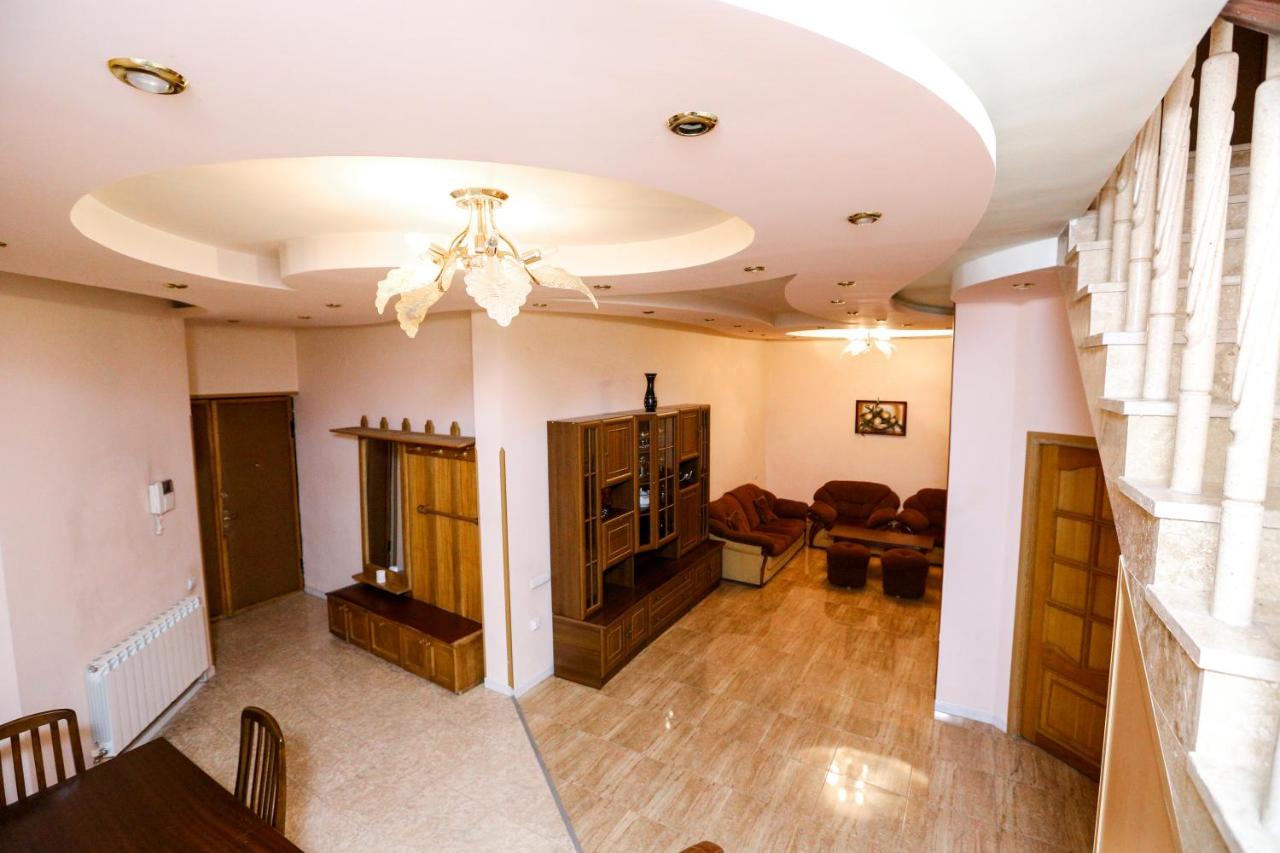 B&B Yerevan - Apartment #1 in the city center - Bed and Breakfast Yerevan