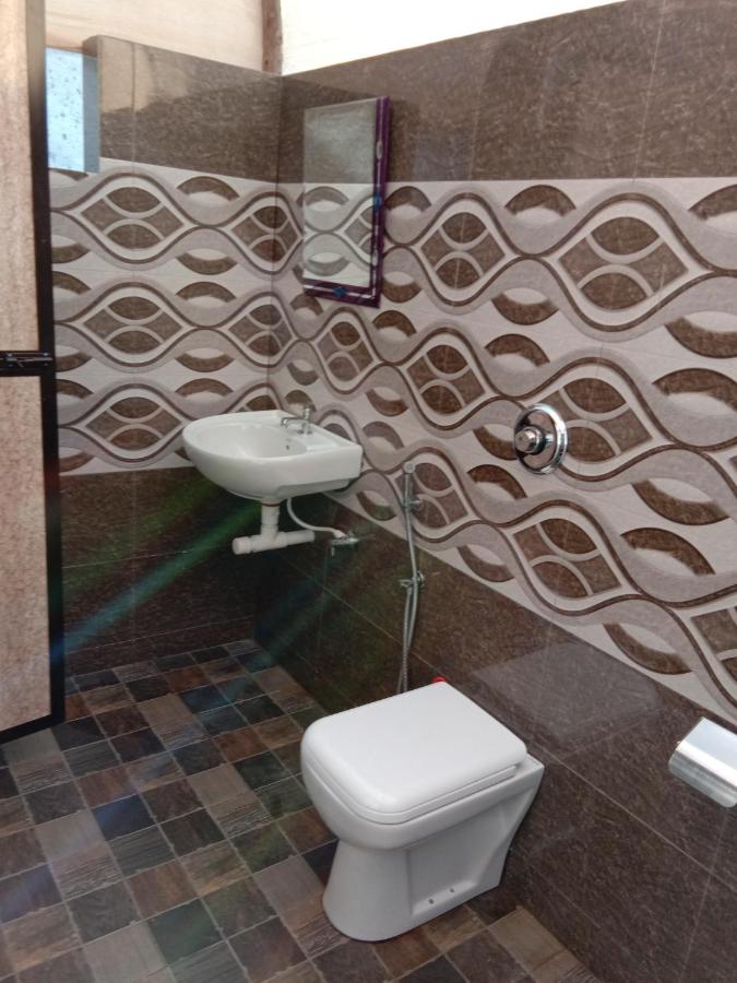 Kamer met Queensize Bed en Balkon