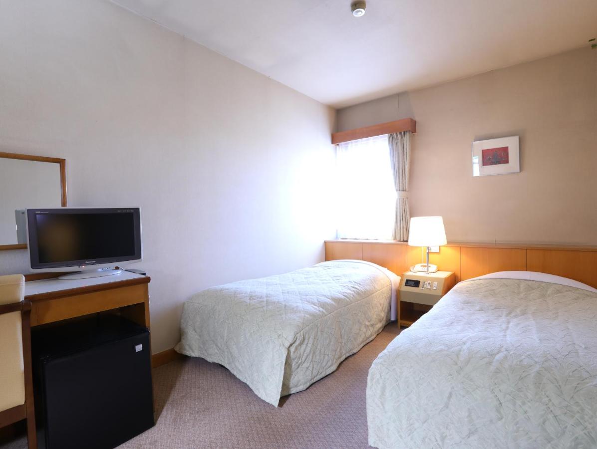 Twin Room with Bathroom