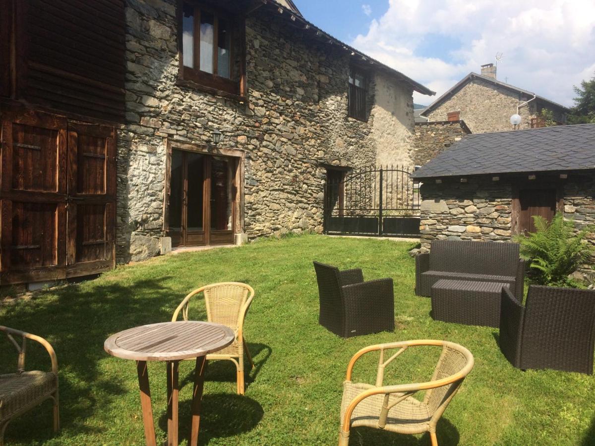 Habitación Doble con vistas a la montaña