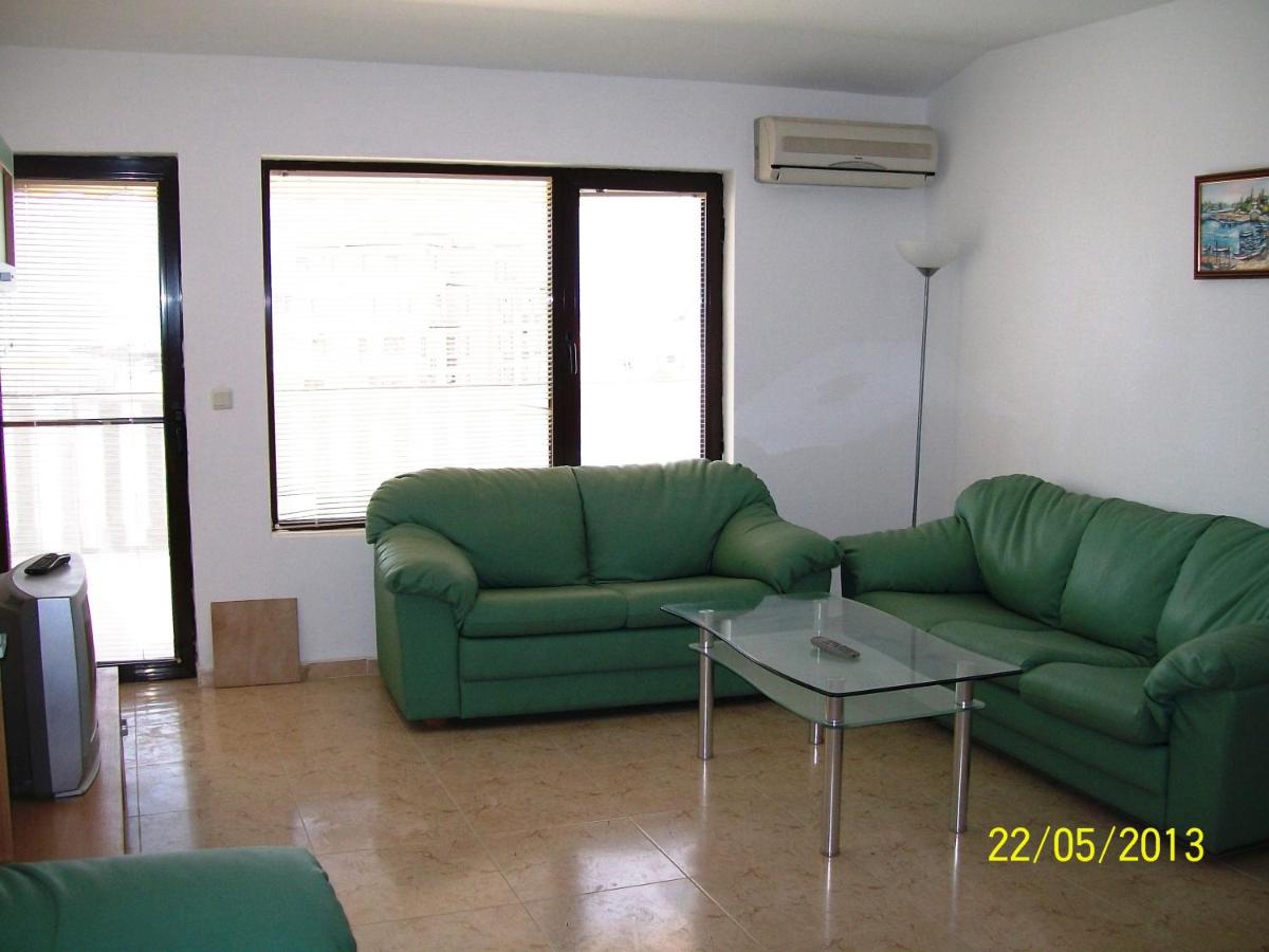 Apartment in Kambani 1 Apartcomplex - B&B