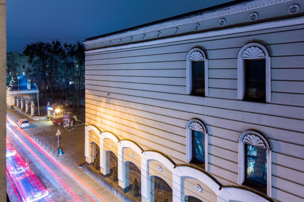 Romari Коперника 28 - B&B
