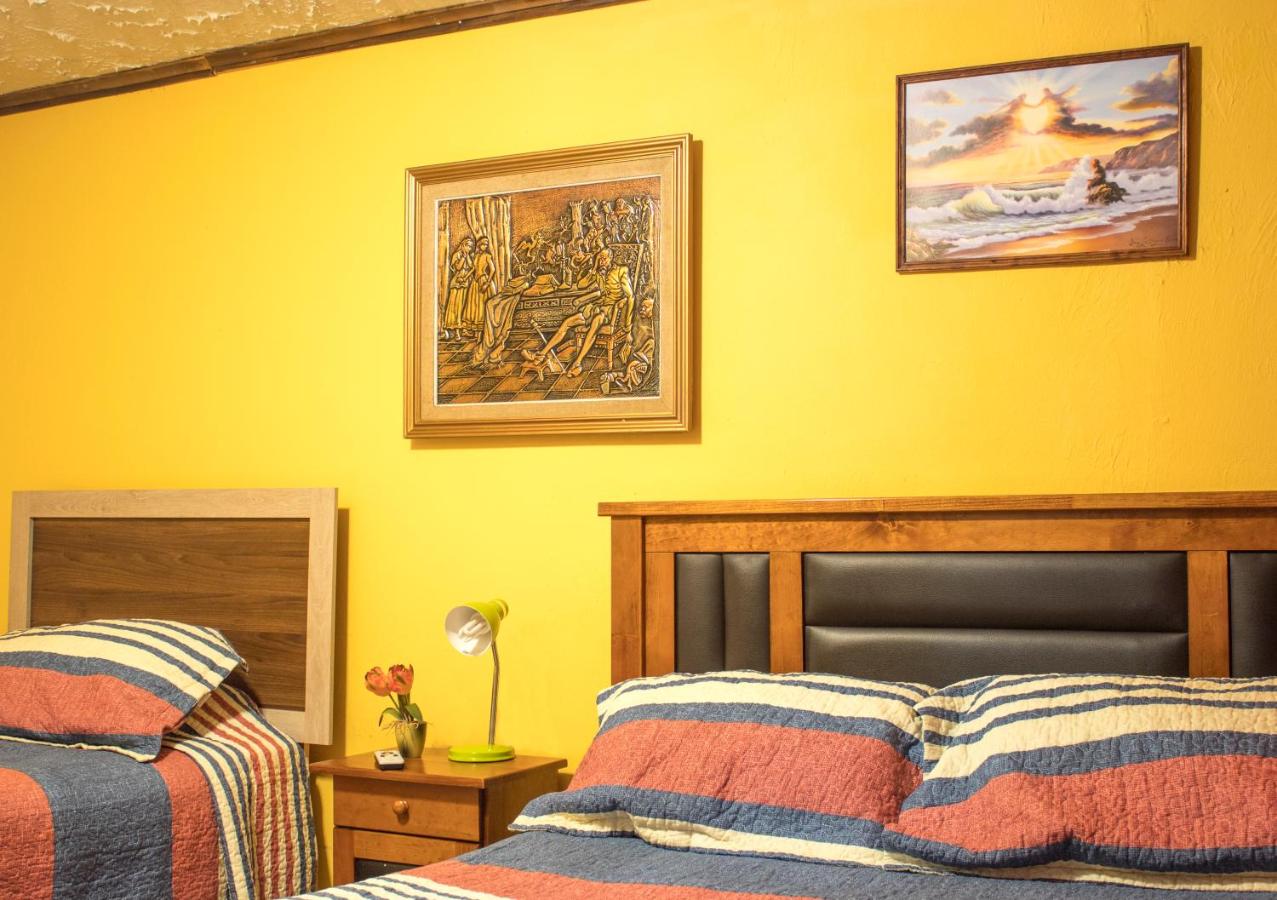 Basic Triple Room
