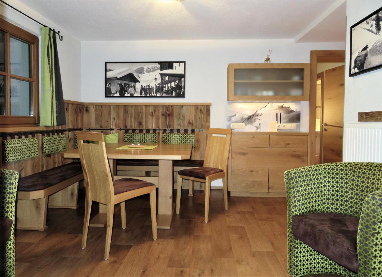 B&B St Anton am Arlberg - Haus Buchhammer - Bed and Breakfast St Anton am Arlberg