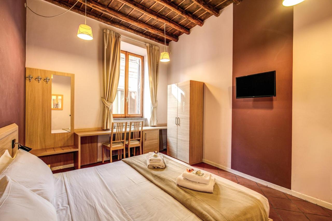Deluxe Double Room with Shower