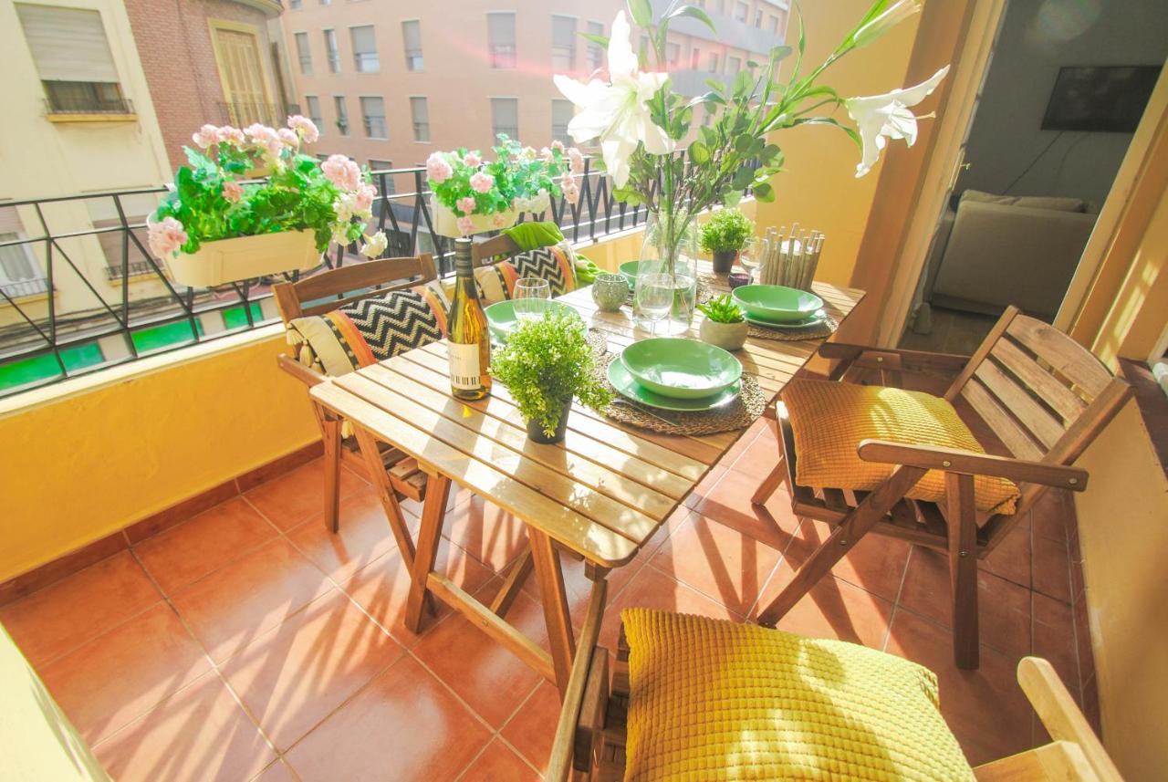 Malaga Center Flat Holidays City Center - Chambres d’hôtes