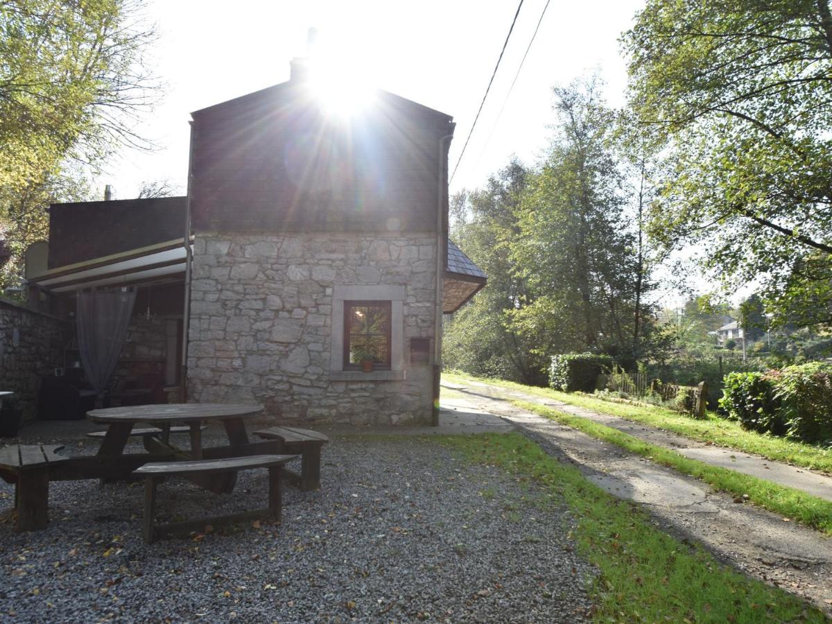 B&B Modave - Charming gite in Les Avins situated by a stream - Bed and Breakfast Modave