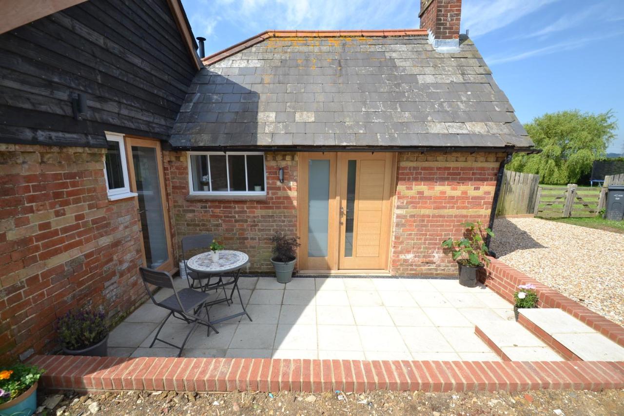 Alberts Dairy Cottage - B&B
