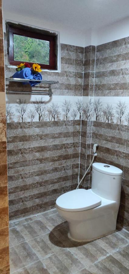 Driepersoonskamer met Eigen Badkamer