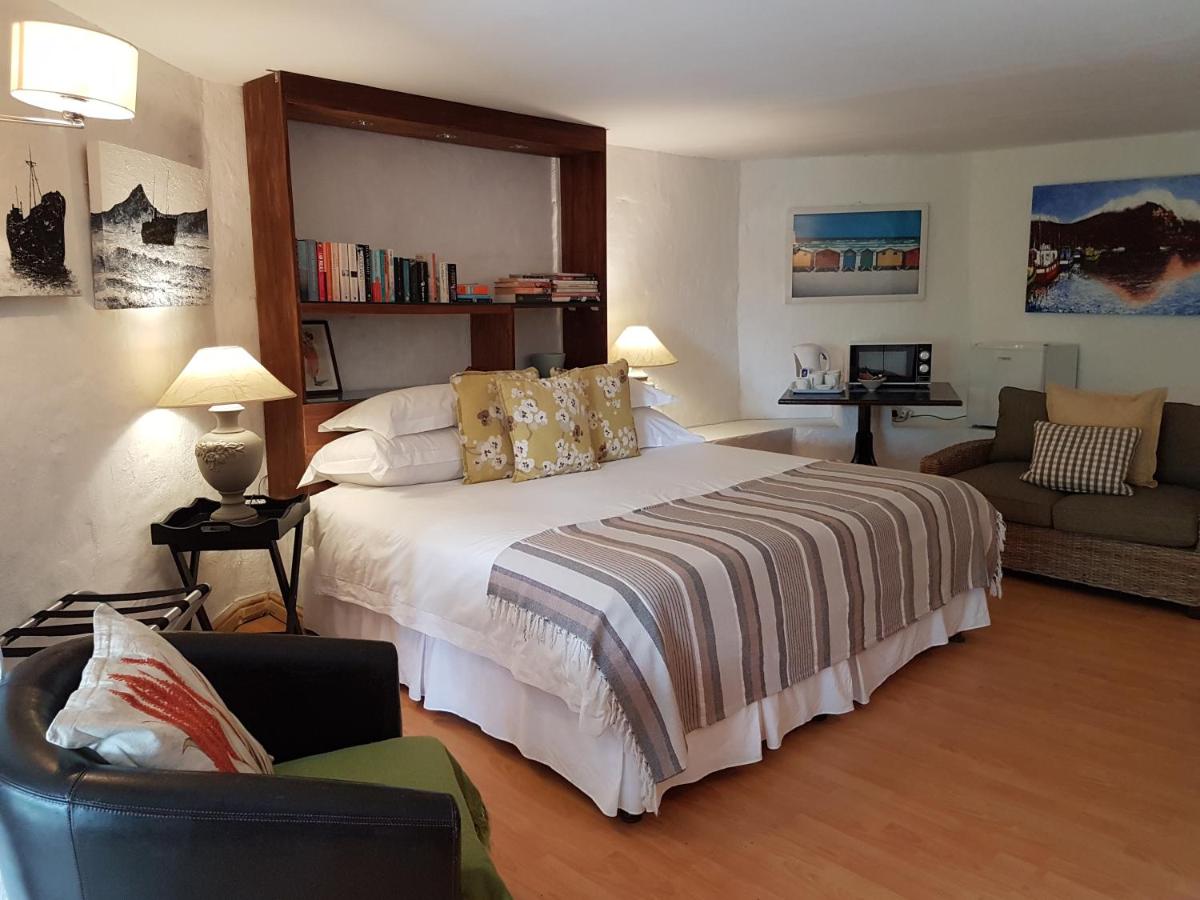 Economy Quadruple Room
