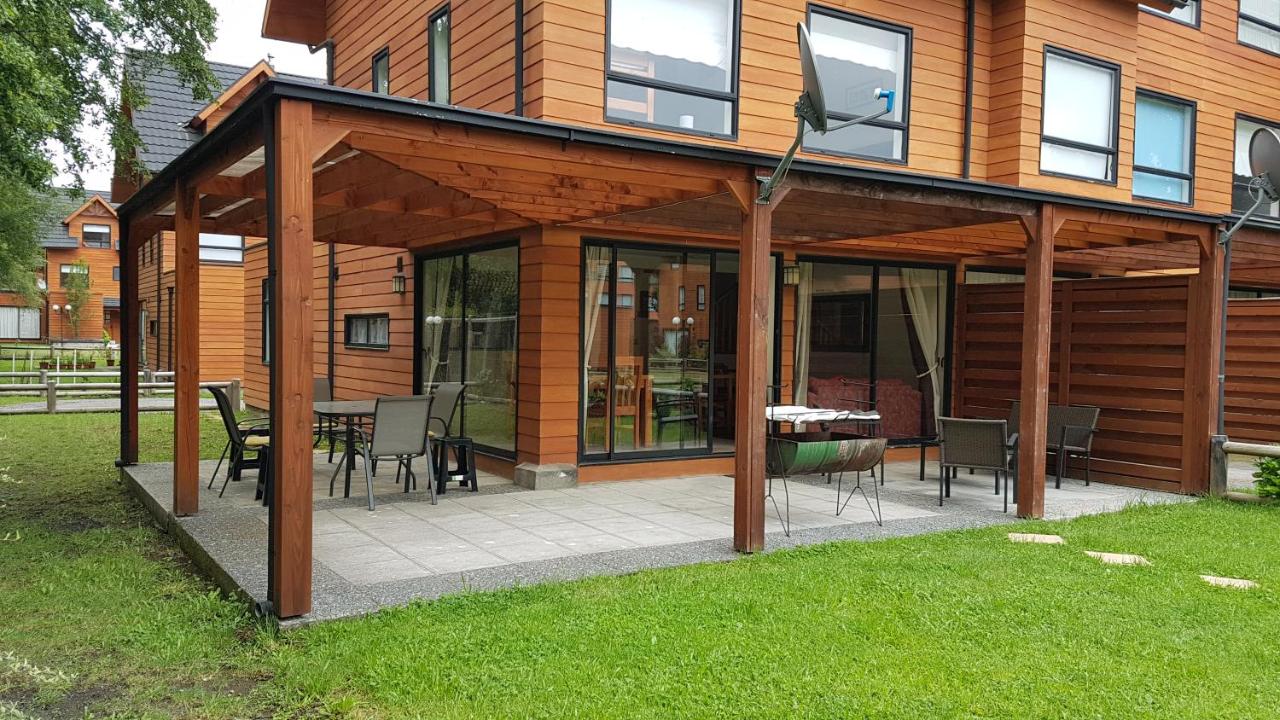 Amplia y Cómoda Casa - B&B Pucón