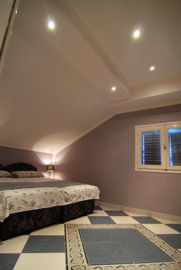 Double or Twin Room with Side Sea View