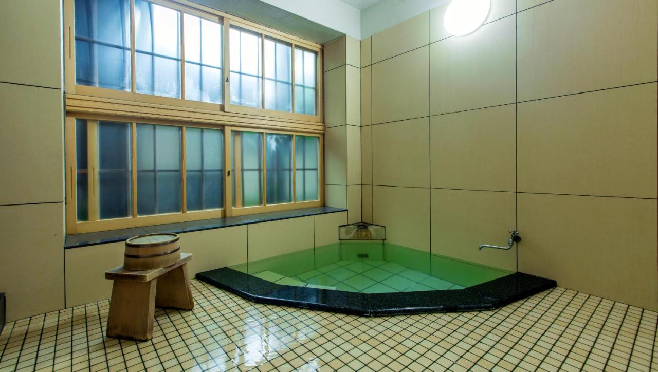 Suite de estilo japonés con baño de aguas termales - Villa 
