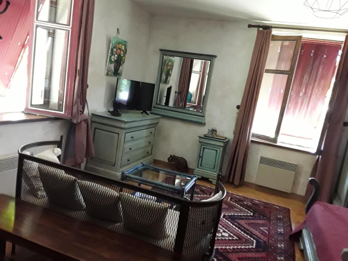 Familienzimmer mit Doppelbett