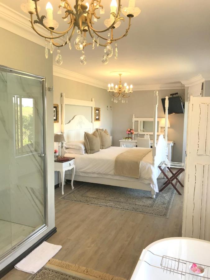 Queen Room with Balcony