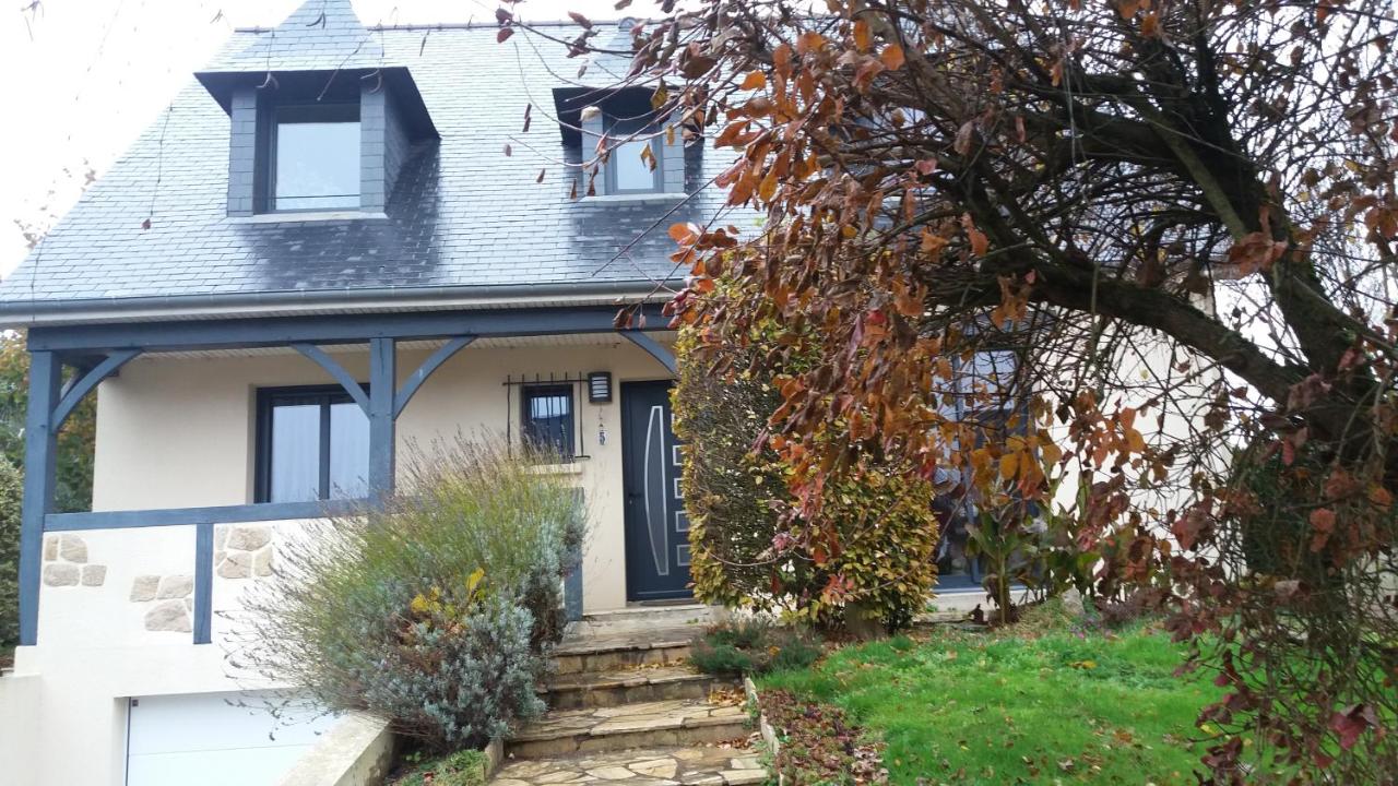 Jo Masson - B&B