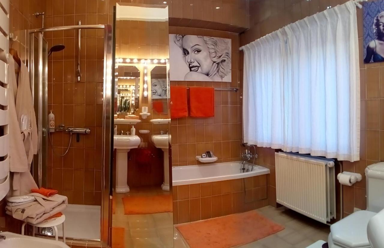 Suite with Pool View