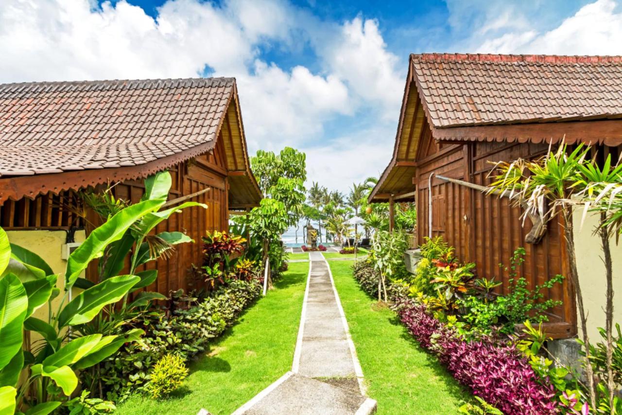 Bali Natha Beach Front - B&B