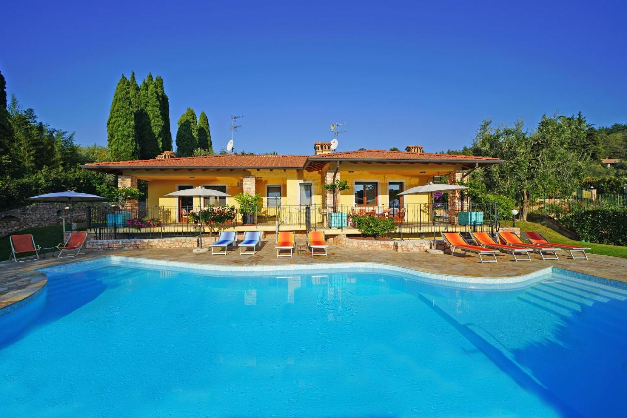 B&B San Felice del Benaco - Villa Sul Garda - Bed and Breakfast San Felice del Benaco