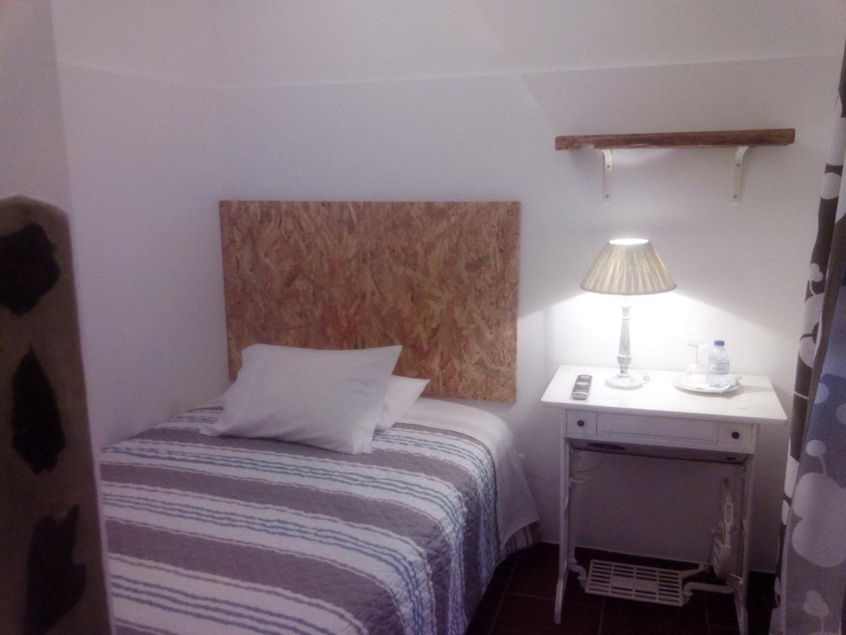 Classic Single Room with Shower