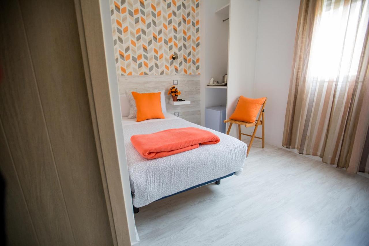 Budget Single Room