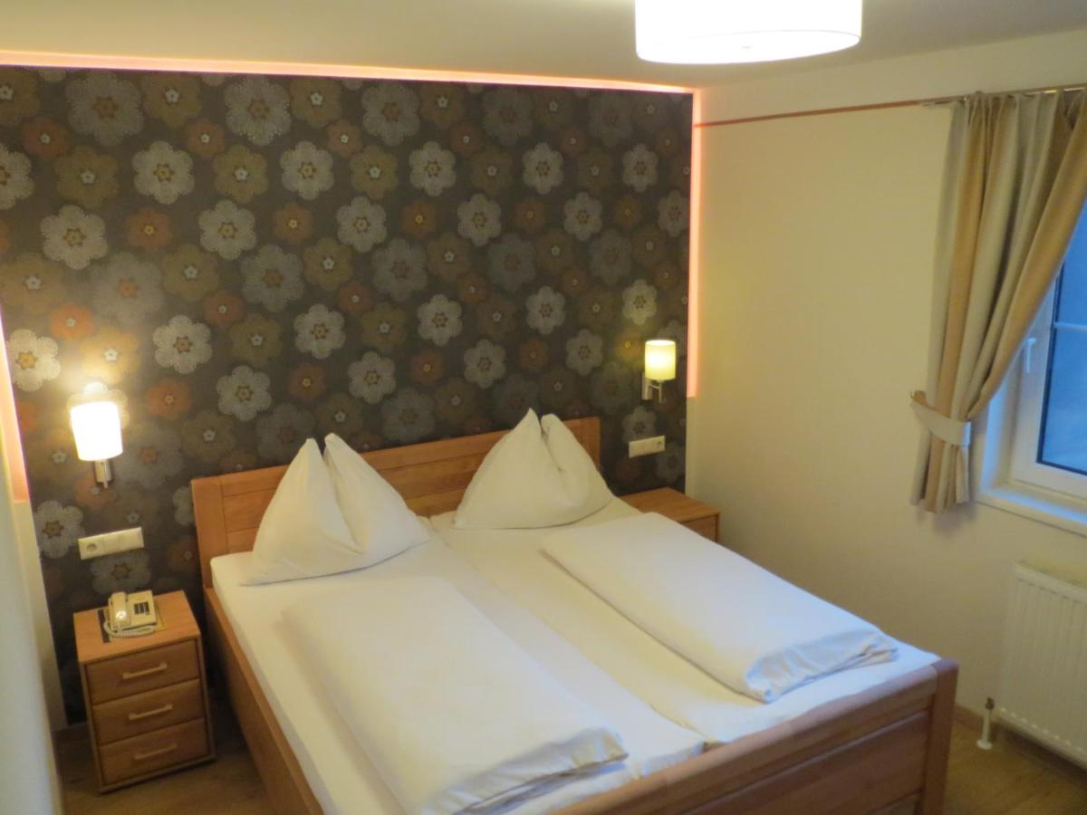 Triple Room with Shower