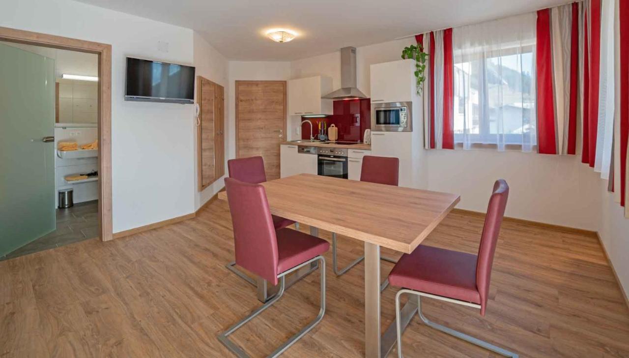 Two-Bedroom Apartment with Lake View