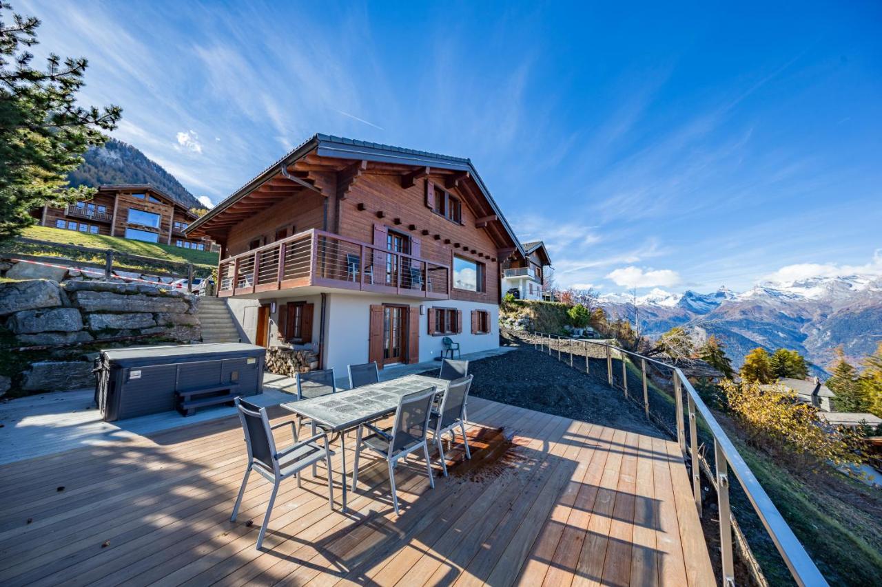 B&B Basse-Nendaz - Chalet Riquet - Ski/in-out - Jacuzzi - Bed and Breakfast Basse-Nendaz