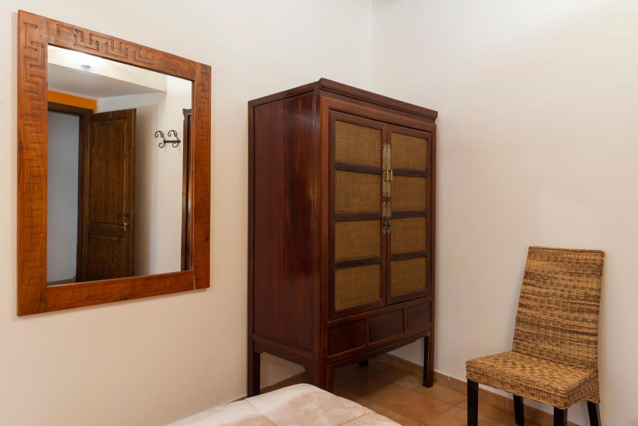 Tweepersoonskamer met 1 of 2 Bedden en Gedeelde Badkamer