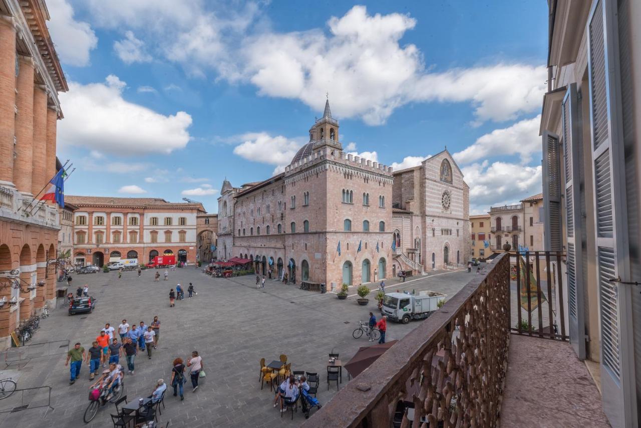 B&B Foligno - La Residenza in Piazza Grande - Bed and Breakfast Foligno