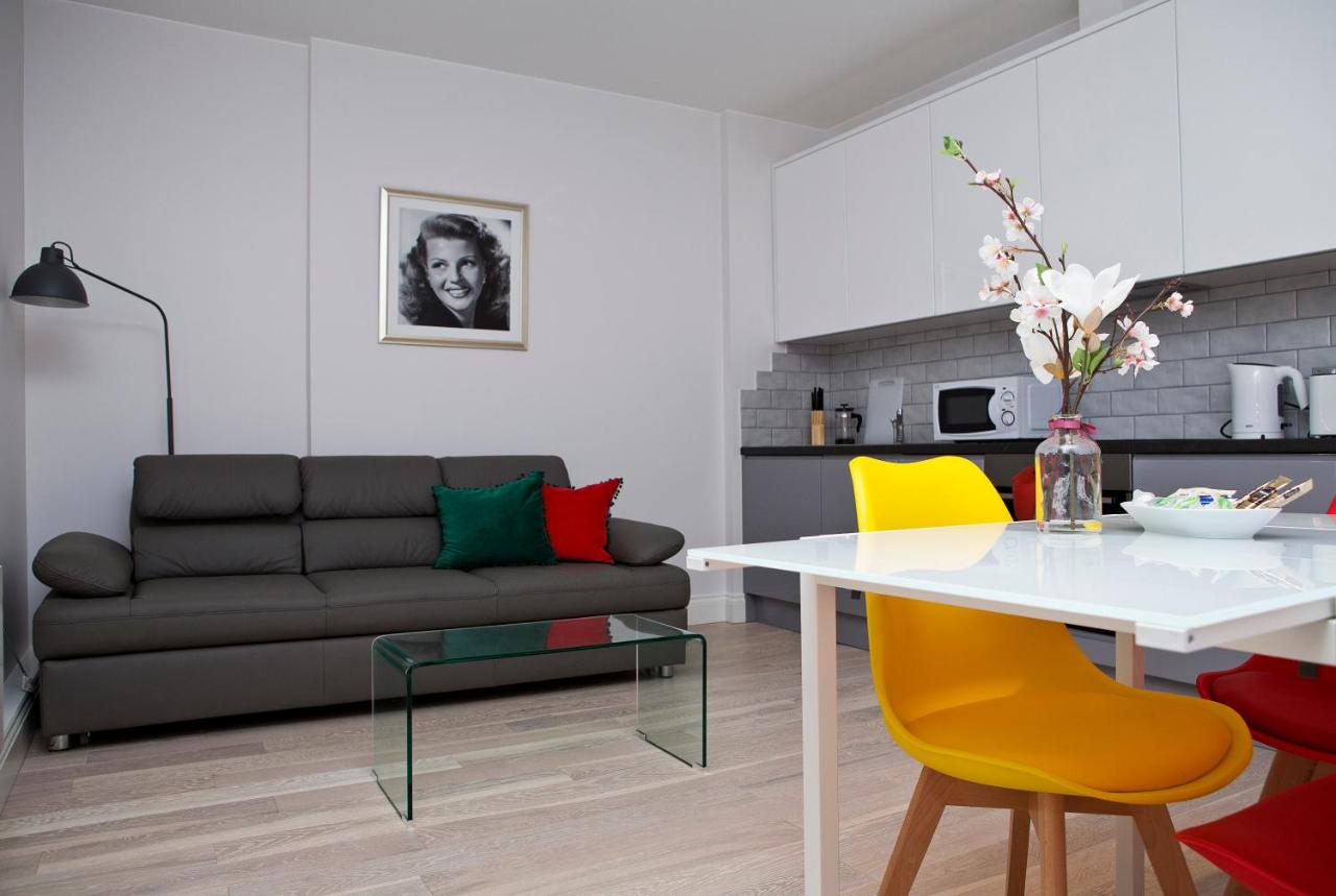 Apartment (First Floor - B)