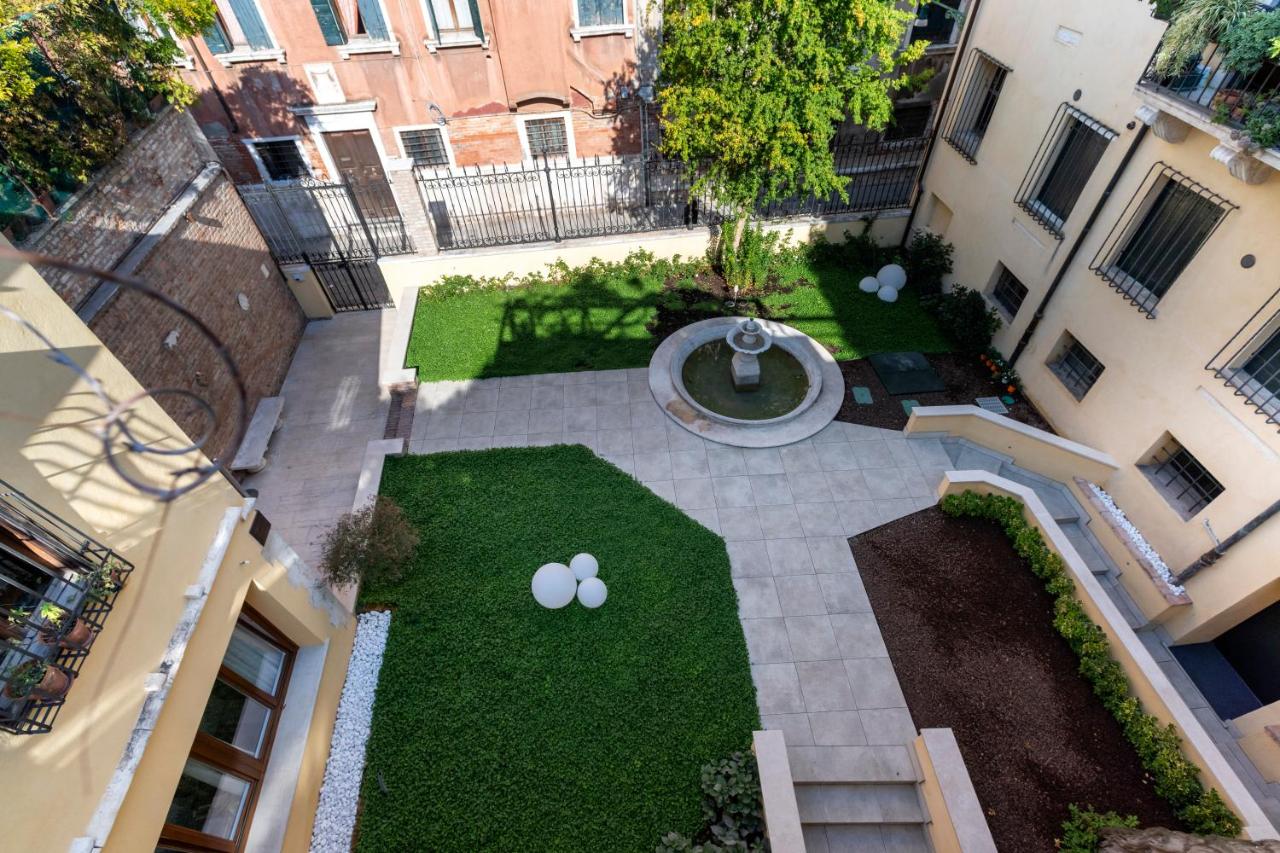 Ca' de la Fonte - WENICE Deep Culture - B&B