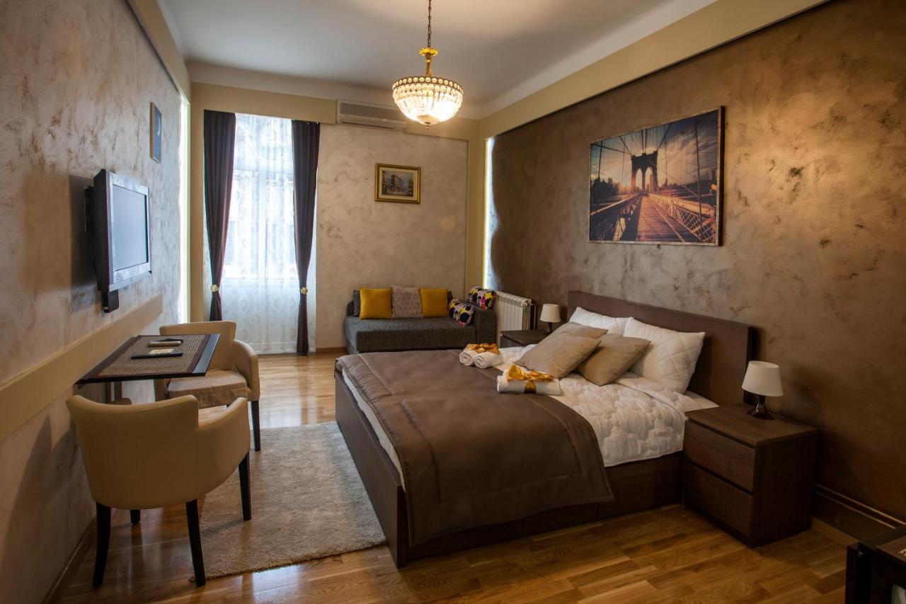 B&B Belgrade - Knez Mihailova Apartman - Bed and Breakfast Belgrade