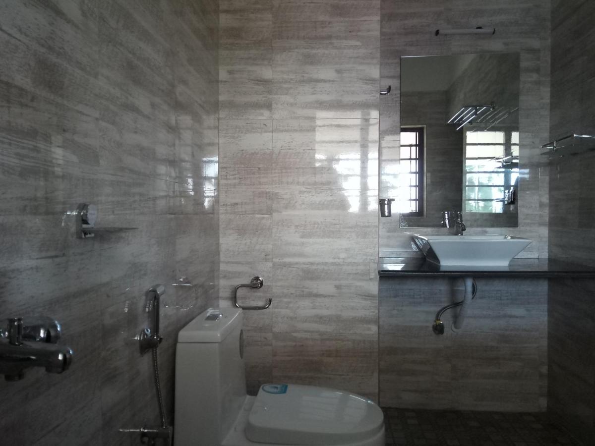 Deluxe Double Room with Balcony and Sea View