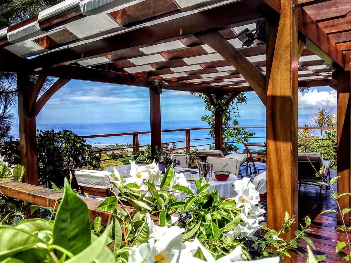 Bungalow with Sea View