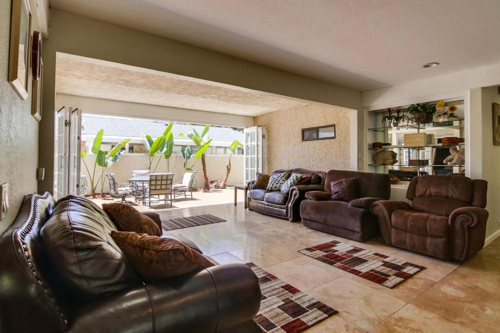 PACIFIC BEACH MANSION - B&B San Diego