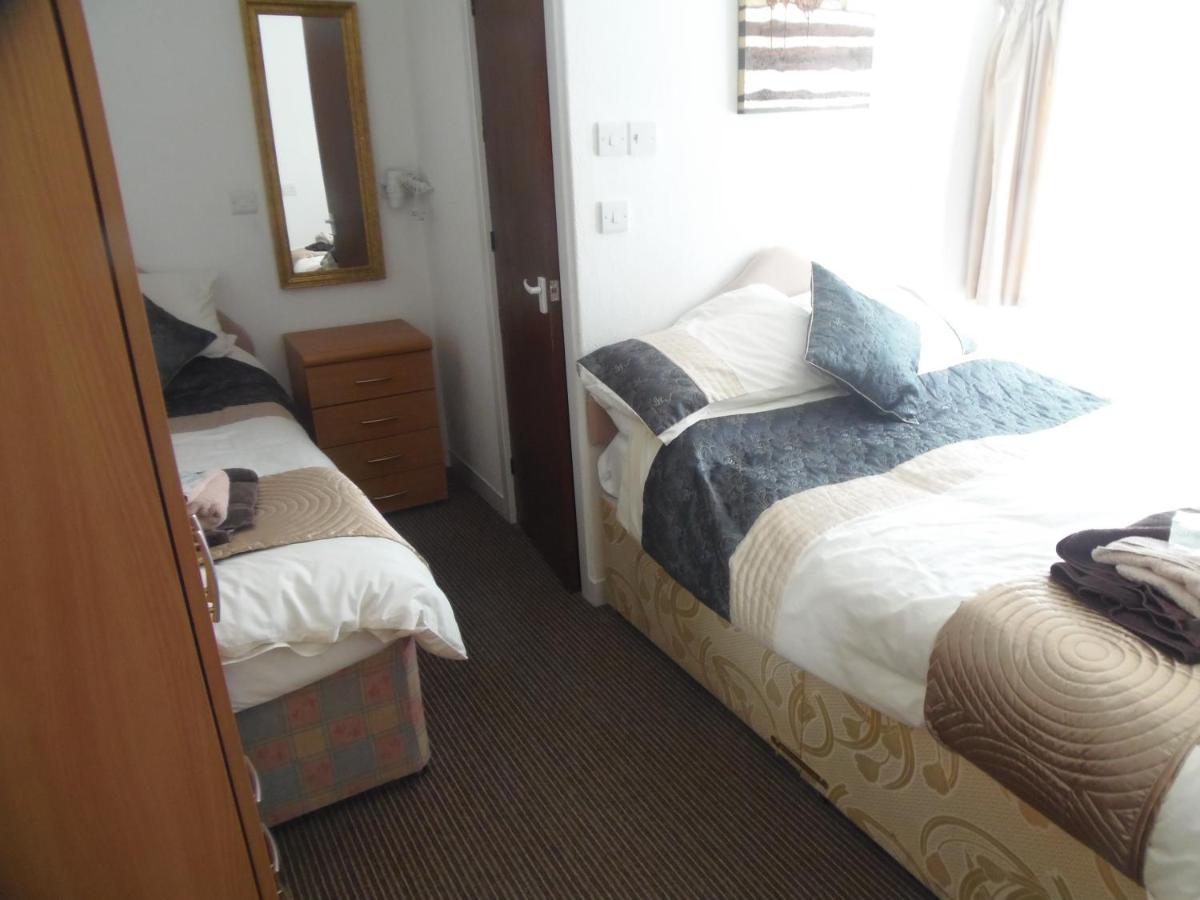 Chambre Familiale (2 Adultes et 2 Enfants)