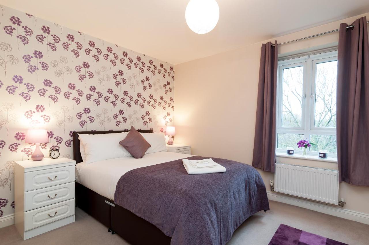 Central 2 bedroom apartment - B&B Basingstoke