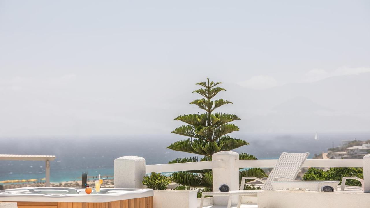 Executive Sea View Villa with Roof Garden and Jacuzzi
