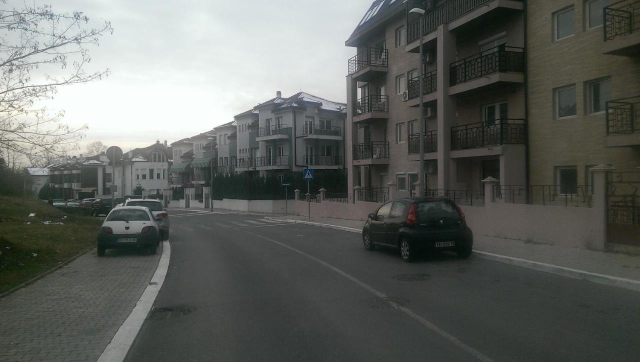 Apartman 22 Dedinje - B&B
