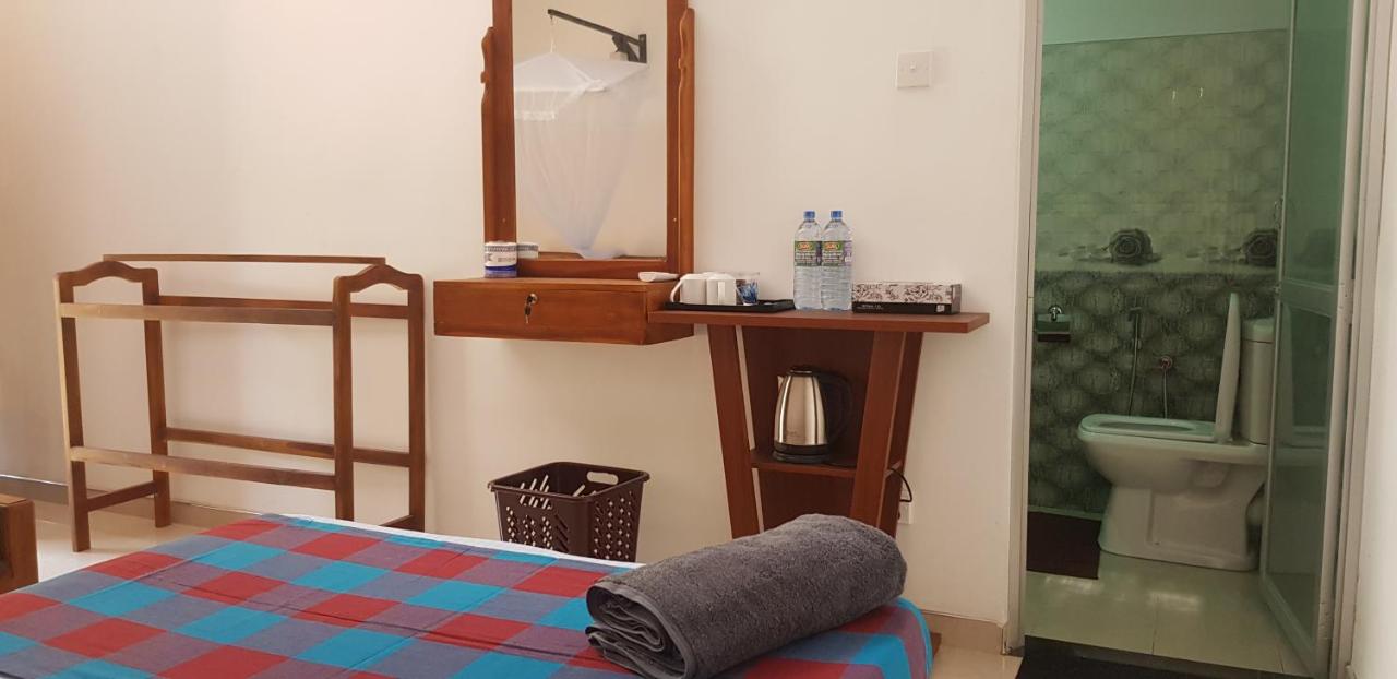 Camera Tripla Deluxe 