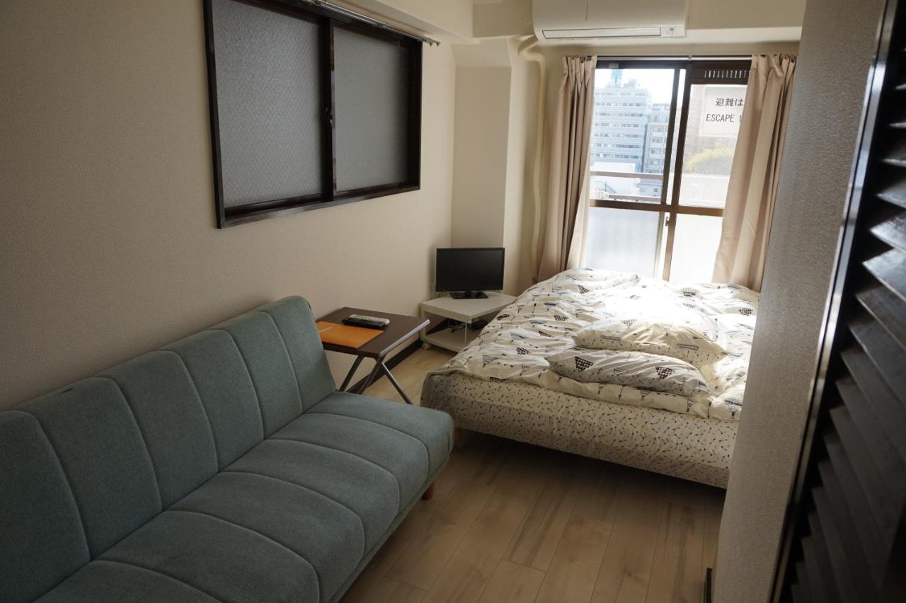 Studio Apartment with Balcony 704