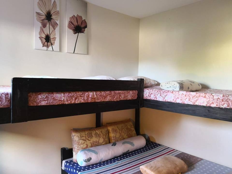 Apartment With Shared Bathroom