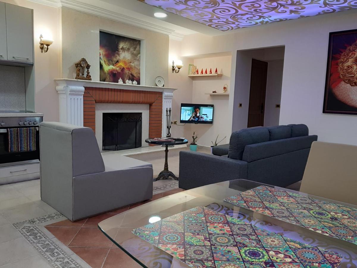 B&B Tirana - Alindro City Center Apartment 3 - Bed and Breakfast Tirana