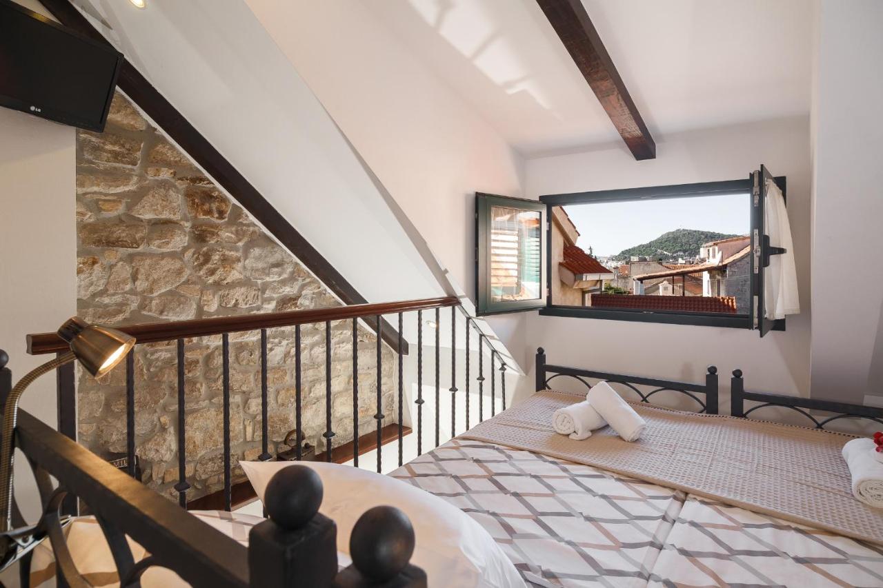 Duplex One-Bedroom Apartment