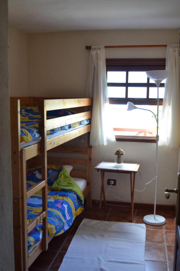 Apartment with Mountain View