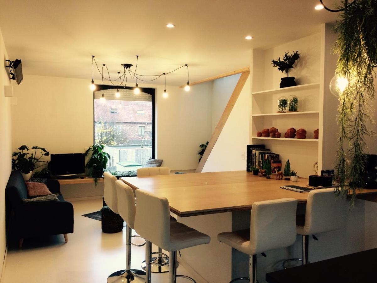 Nelly - Bed and Breakfast Ieper